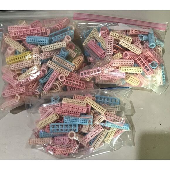 Mix HUGE Lot Of Vintage 1950’s Bobbi Roller Perm Plastic Curlers For Wash Set